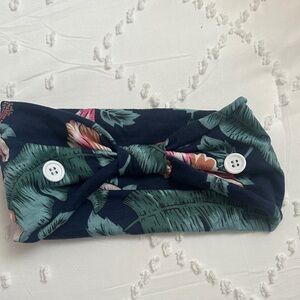 Floral Headband with Buttons